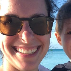 Meet your Posher, Laura